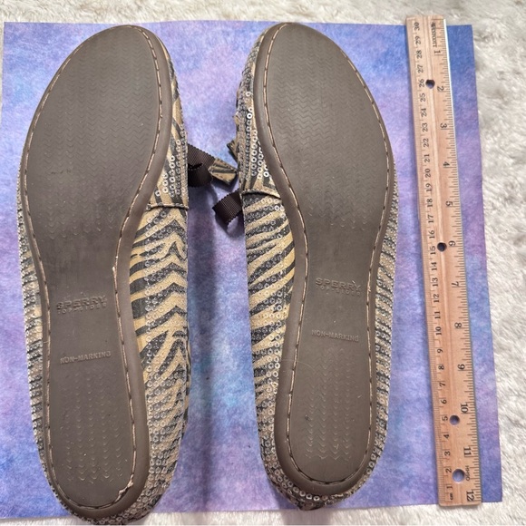 Sperry Top-Sider Skipper Moccasin in Sand & Dark Brown EUC - Picture 5 of 7